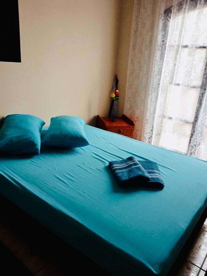 Casa Inteira Familia Proxima Ao Santuario Nacional Aparecida (Sao Paulo)